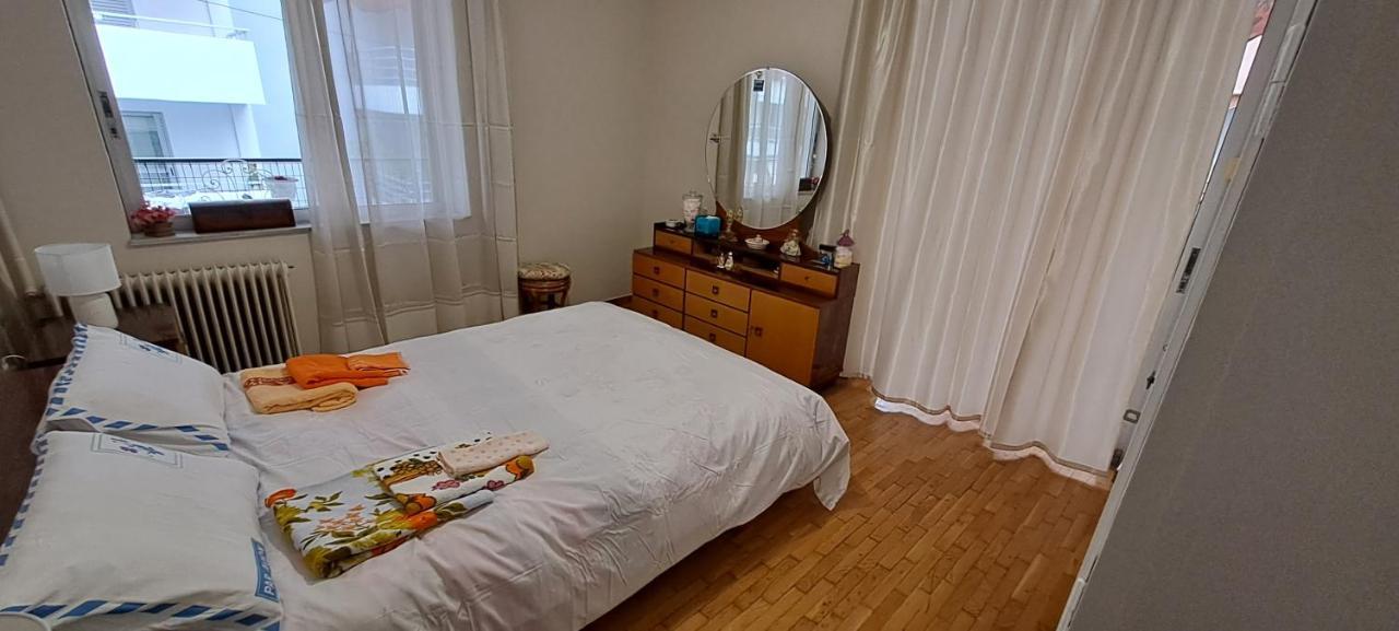 Sq Varnava Appartment 雅典 外观 照片